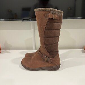 Teva Womens Nopal Waterproof Brown Boots, size 5.5